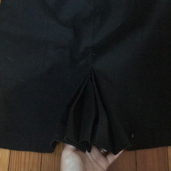 LOFT Black Pencil Skirt w/ POCKETS and back detail - Picture 6 of 7